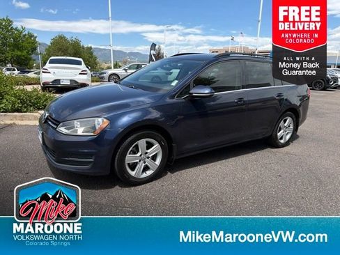Used 2015 Volkswagen Golf TDI S FWD image 3