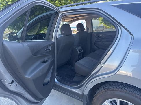 Used 2024 Chevrolet Equinox LT image 10