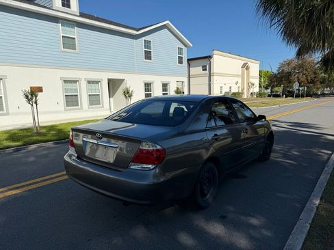 Used 2005 Toyota Camry LE image 6