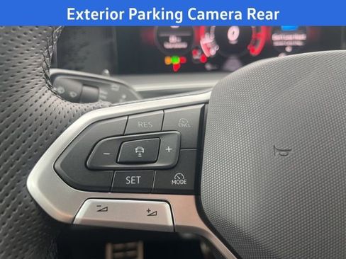 New 2026 Volkswagen Tiguan SE R-Line image 10