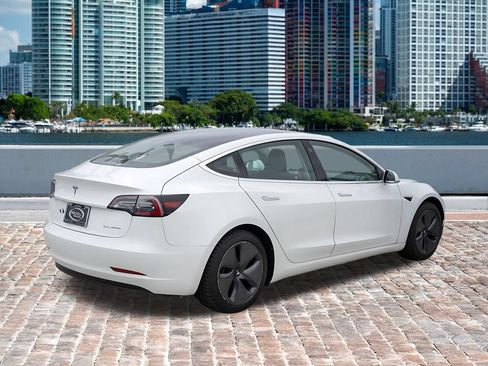 Used 2020 Tesla Model 3 Long Range AWD/4WD image 5