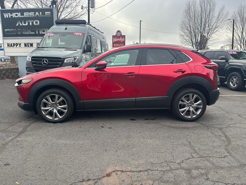 Used 2021 MAZDA CX-30 AWD 2.5 S w/ Premium Package image 2