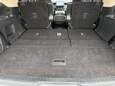 Used 2024 Ford Expedition XLT AWD/4WD image 14