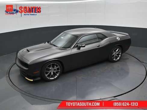 Used 2022 Dodge Challenger GT RWD image 44