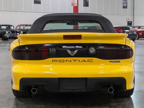 Used 2002 Pontiac Firebird Trans Am image 17