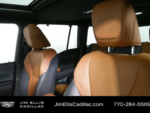 Used 2024 Lexus GX 550 w/ Accessory Package (2T) AWD/4WD image 5