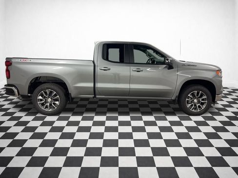 New 2026 Chevrolet Silverado 1500 LT image 2