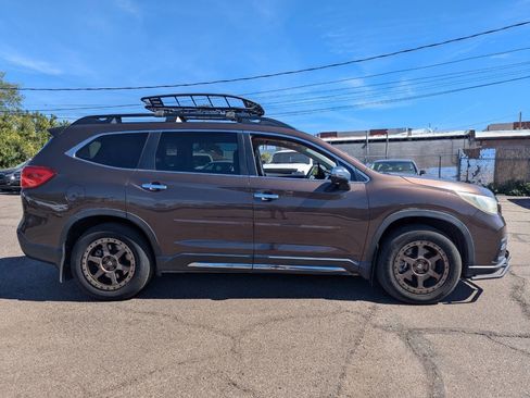 Used 2019 Subaru Ascent Touring w/ Popular Package #3 image 2