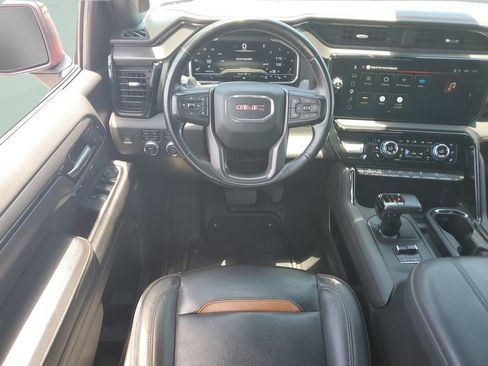 Used 2023 GMC Sierra 1500 AT4 w/ AT4 Premium Package AWD/4WD image 13