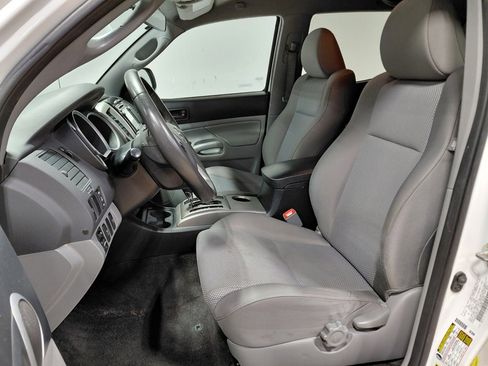 Used 2014 Toyota Tacoma 4x4 Double Cab image 13