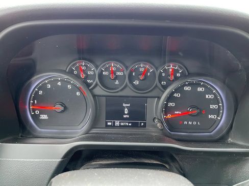 Used 2022 Chevrolet Silverado 2500 Custom w/ Custom Value Package AWD/4WD image 7