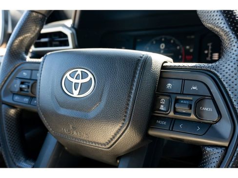 Certified 2025 Toyota Tacoma SR5 image 27