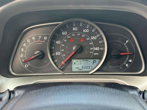 Used 2015 Toyota RAV4 XLE FWD image 24