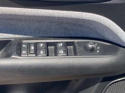 Certified 2022 Jeep Compass Latitude AWD/4WD image 19