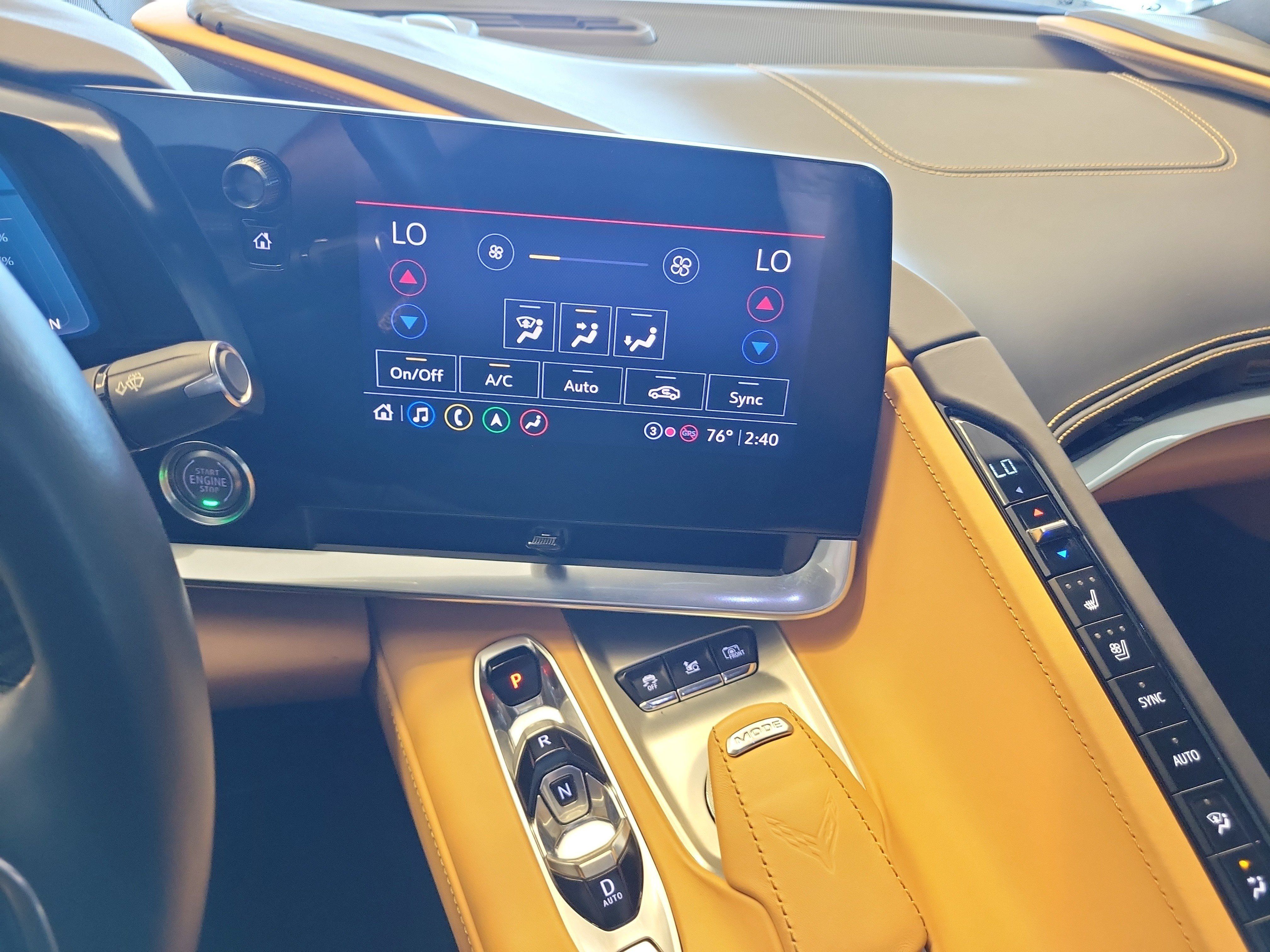 Used 2022 Chevrolet Corvette Stingray Premium Cpe w/ Z51 Performance Package RWD image 26
