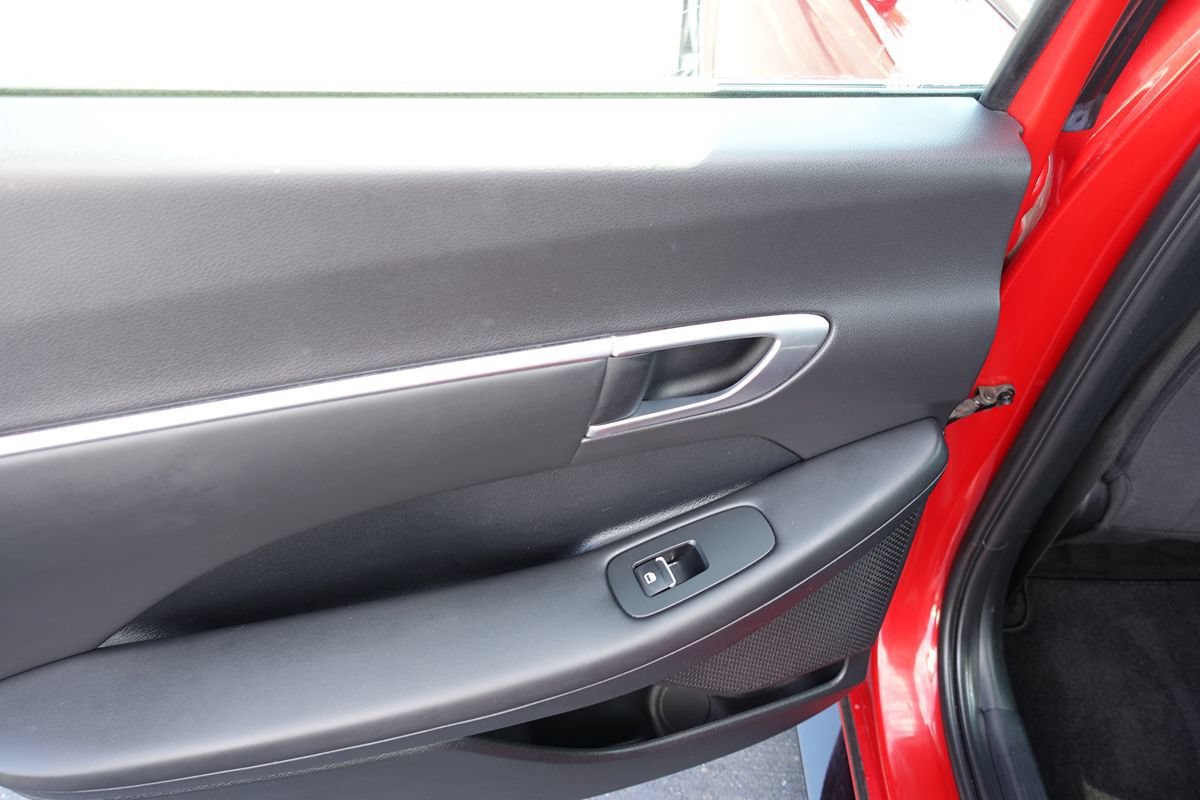 Used 2021 Hyundai Sonata SEL w/ Convenience Package FWD image 21