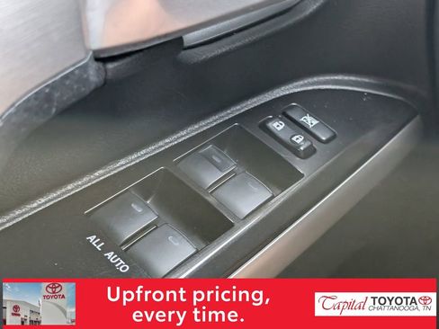 Used 2018 Toyota Land Cruiser AWD/4WD image 13