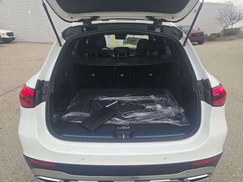 New 2026 Mercedes-Benz GLC 300 4MATIC image 23