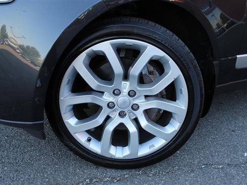 Used 2015 Land Rover Range Rover Supercharged AWD/4WD image 9