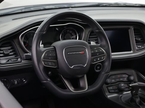 Used 2022 Dodge Challenger R/T Scat Pack RWD image 15