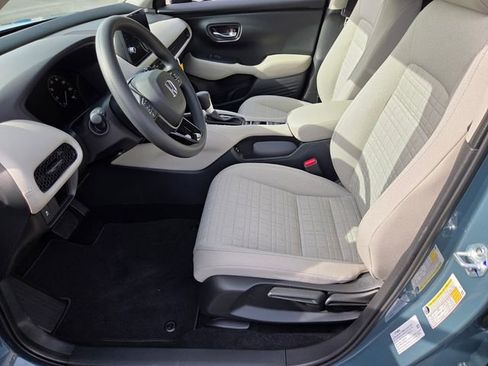 New 2026 Honda HR-V LX image 9