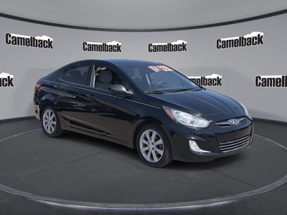 Used 2012 Hyundai Accent GLS w/ Premium Pkg 3