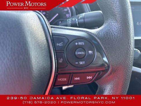Used 2019 Toyota Camry L image 24