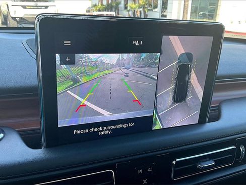 Used 2024 Lincoln Aviator Reserve image 10