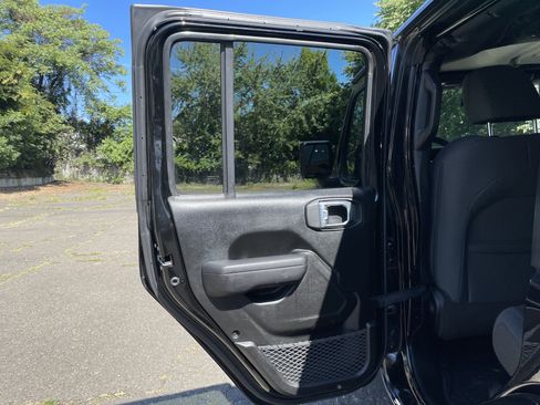 Used 2024 Jeep Wrangler Sport S w/ Convenience Group image 23