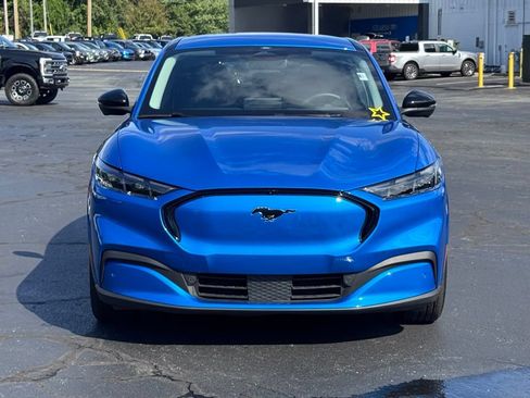 Used 2025 Ford Mustang Mach-E Premium AWD/4WD image 19