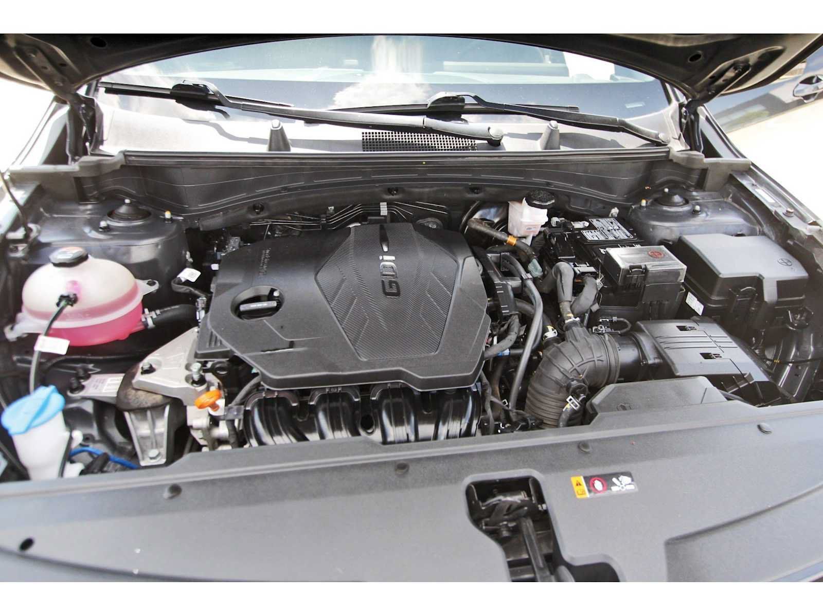 Used 2025 Kia Sportage X-Line AWD/4WD image 32