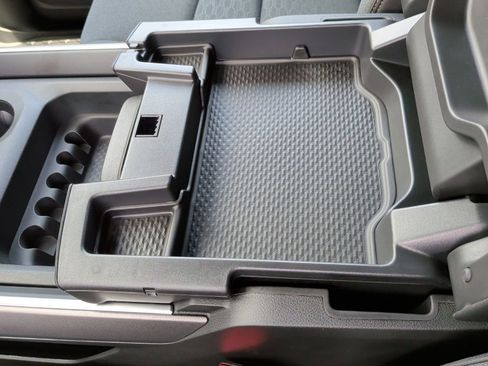 New 2026 RAM 1500 2WD Crew Cab image 38