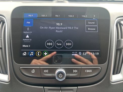 Used 2024 Chevrolet Malibu RS image 30