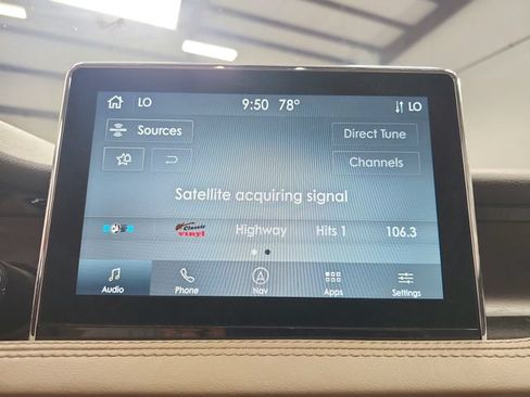 Used 2022 Lincoln Corsair Reserve w/ Elements Package AWD/4WD image 15