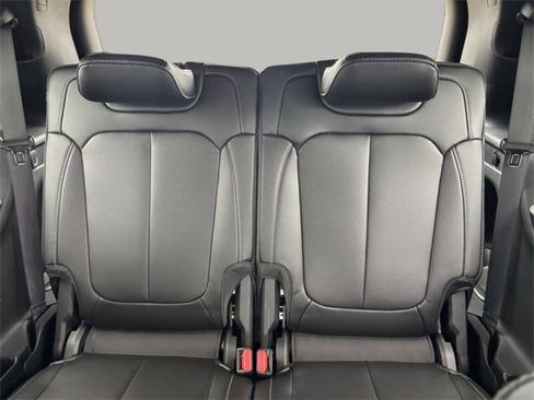 New 2025 Jeep Grand Cherokee L Limited w/ Black Appearance Package image 29