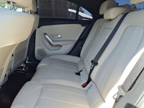 Used 2025 Mercedes-Benz CLA 250 image 18