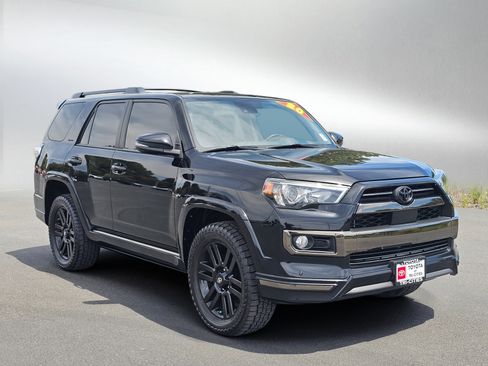 Used 2020 Toyota 4Runner Nightshade AWD/4WD image 7