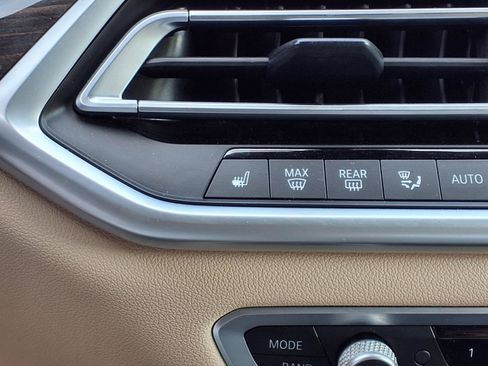 Used 2021 BMW X5 xDrive40i w/ Convenience Package AWD/4WD image 5