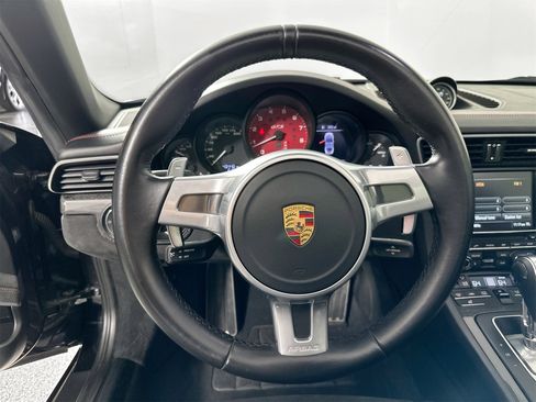 Used 2016 Porsche 911 Targa 4 GTS image 20