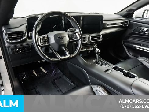 Used 2025 Ford Mustang Premium RWD image 24