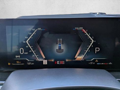 Used 2026 BMW X5 sDrive40i w/ M Sport Package image 11