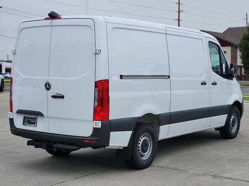 New 2026 Mercedes-Benz Sprinter 2500 image 30
