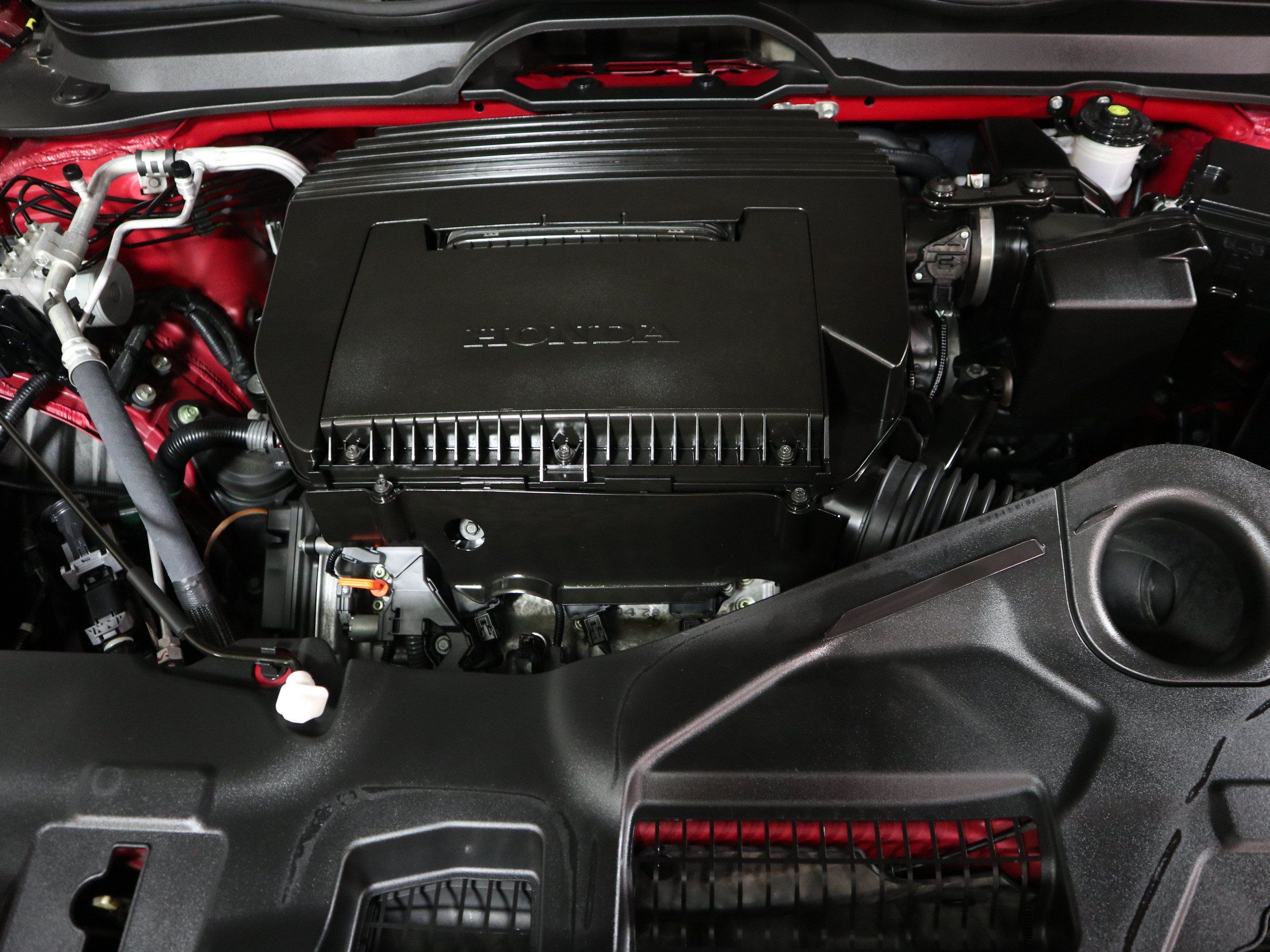 Used 2025 Honda Pilot EX-L image 14
