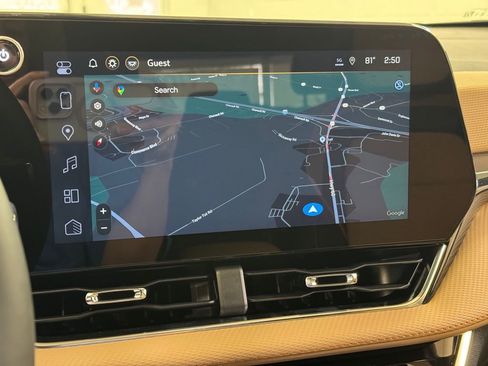 New 2026 Chevrolet Equinox ACTIV w/ Convenience Package III AWD/4WD image 42