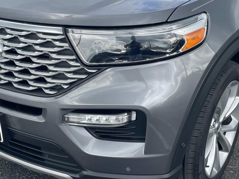 Used 2021 Ford Explorer Platinum w/ Premium Technology Package RWD image 9