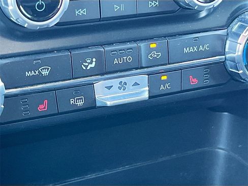 Used 2024 Ford F150 XLT w/ Equipment Group 302A MID image 20