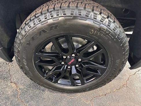 New 2026 GMC Sierra 1500 Elevation w/ Elevation Premium Package image 15