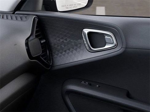 New 2025 Kia Soul EX FWD image 25