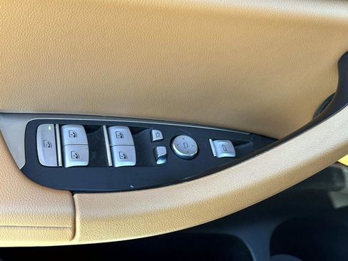 Used 2023 BMW X3 xDrive30i w/ Premium Package image 18