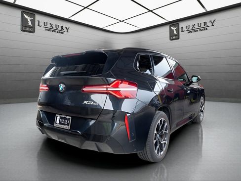 Used 2025 BMW X3 xDrive30i w/ Premium Package AWD/4WD image 8